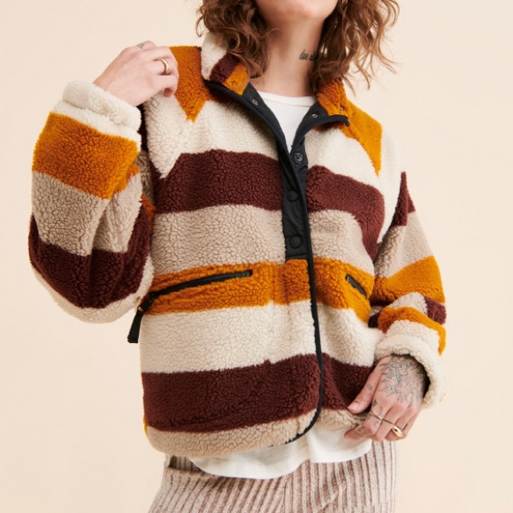 Free People FP Movement Hit The Slopes Printed Stripes Fleece Jacket in Stripes - Picture 2 of 7